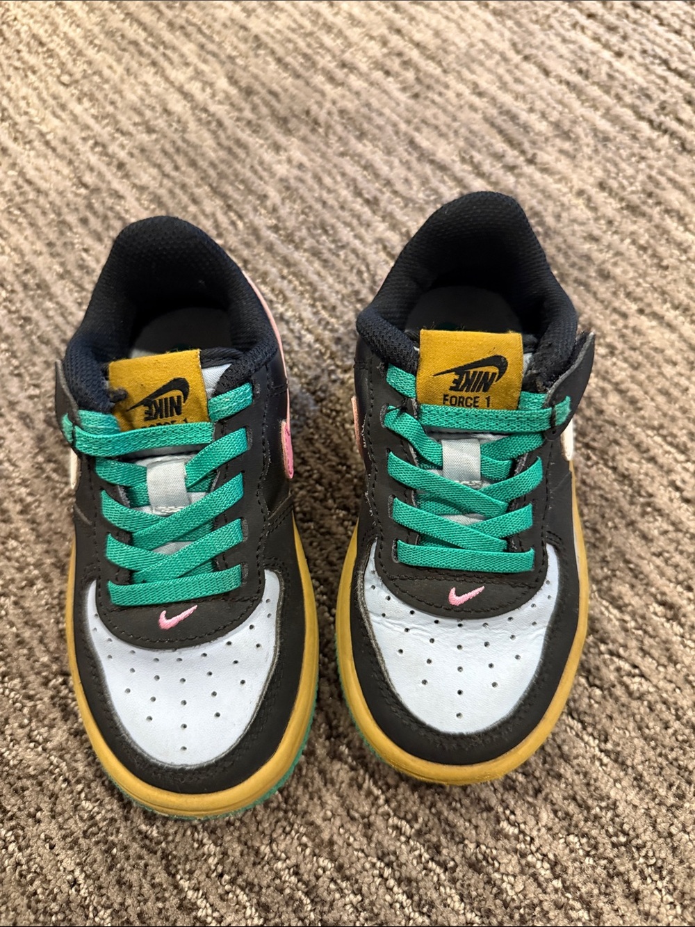 Nike Kids Sneakers Black White Yellow Teal Pink